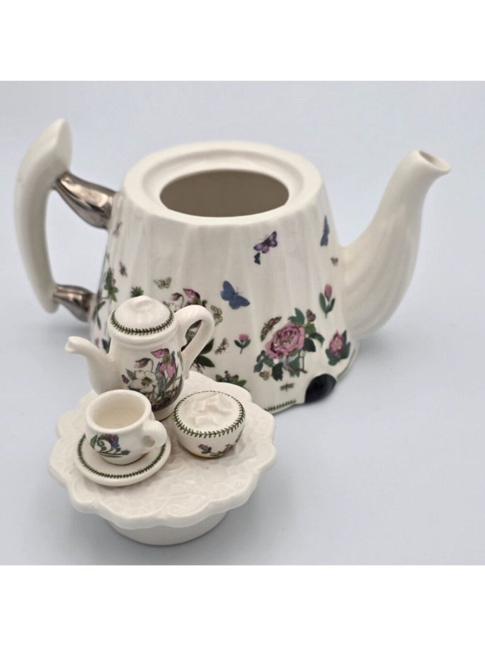 Miniature Portmeirion Botanic Garden Victorian Teapot Topper Floral Butterfly - Picture 3 of 10